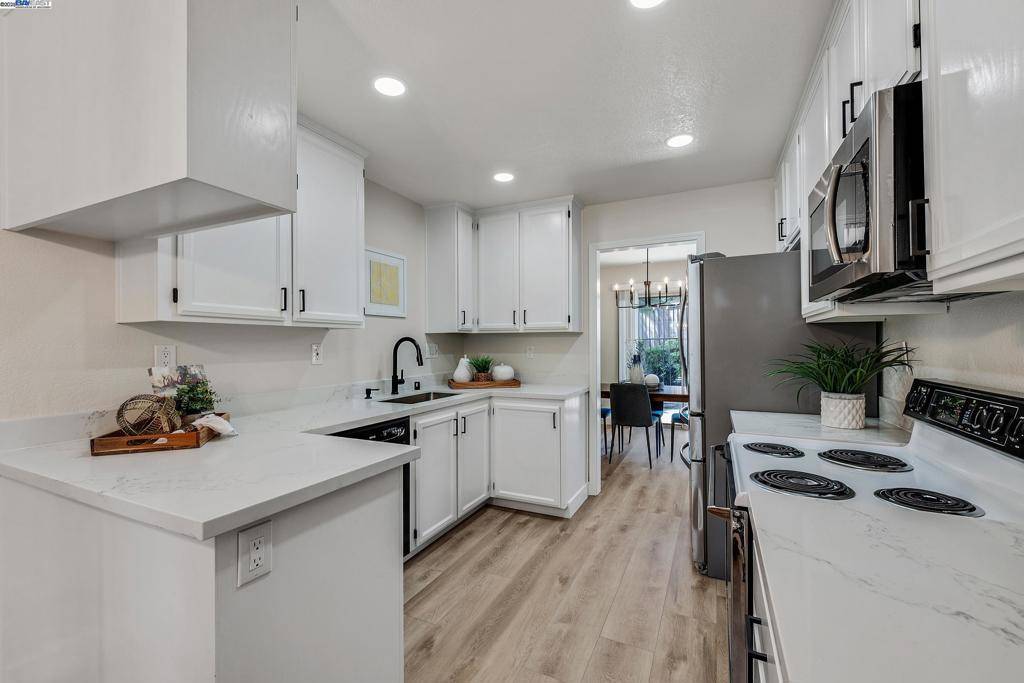Danville, CA 94506,32 Maximo Ct