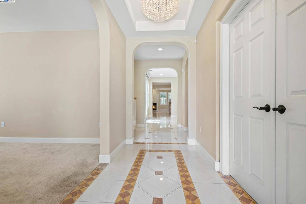 Pleasanton, CA 94566,2004 W Lagoon Rd