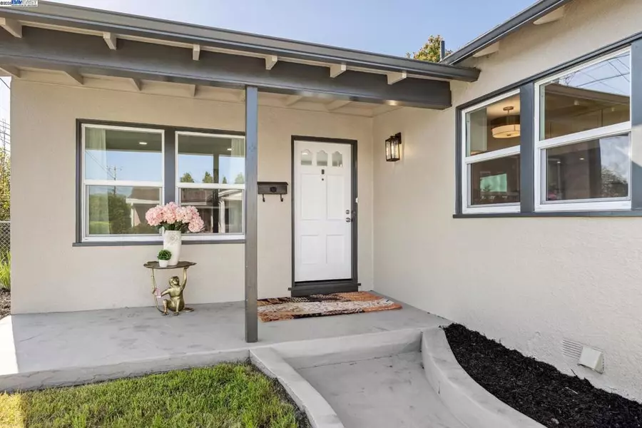 37107 Holly St, Fremont, CA 94536