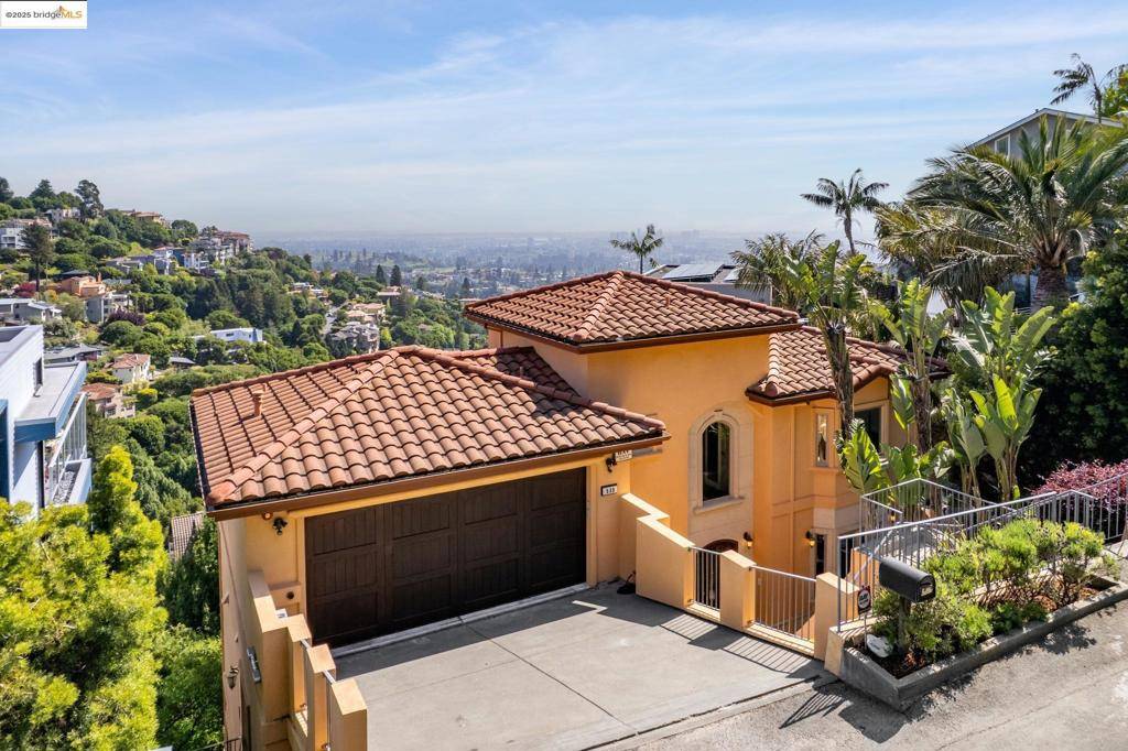 530 Gravatt Dr, Berkeley, CA 94705