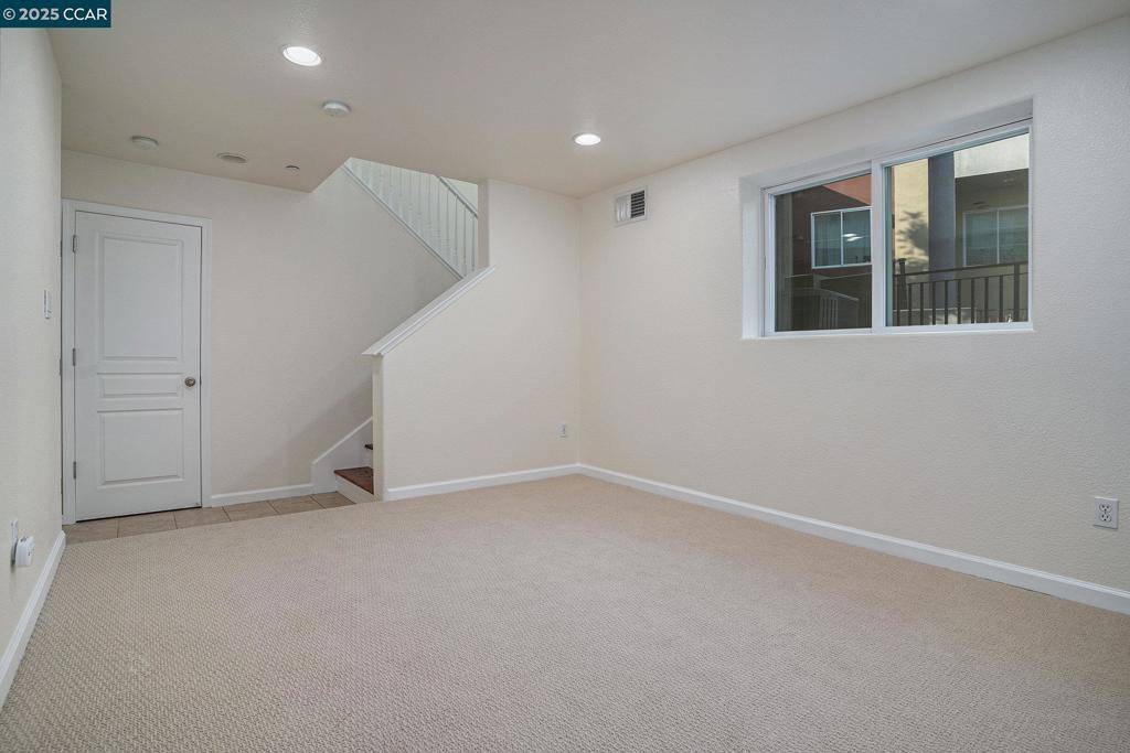 San Pablo, CA 94806,2701 Holly St