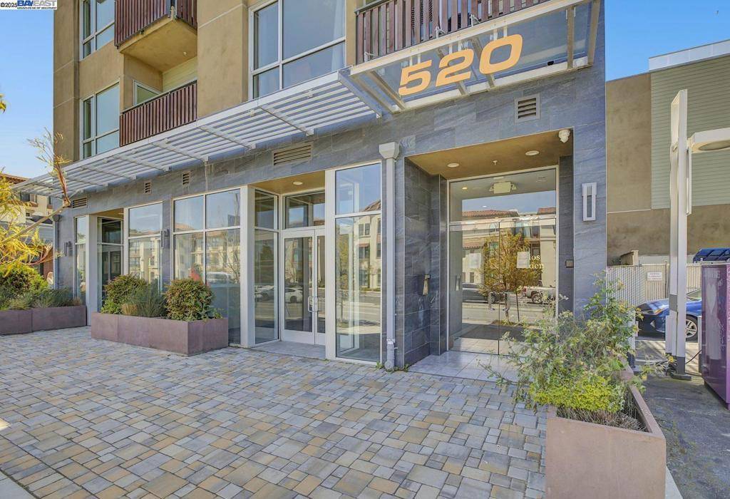 520 El Camino Real #307, San Carlos, CA 94070