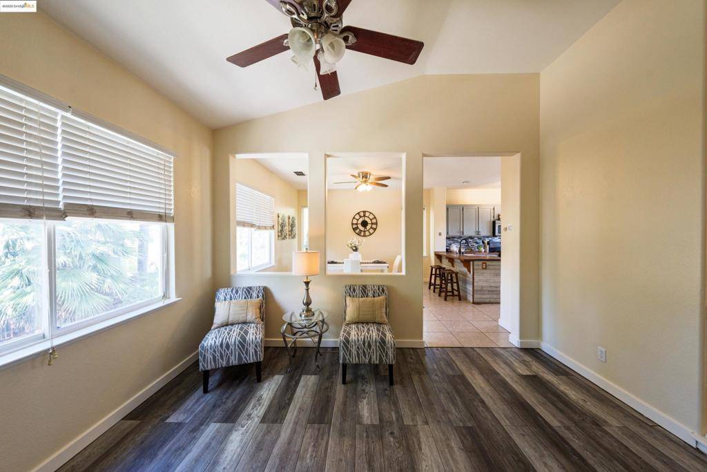 Brentwood, CA 94513,1637 Century Oaks Dr