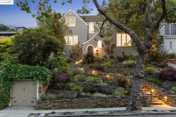 Berkeley, CA 94705,95 Alvarado Rd