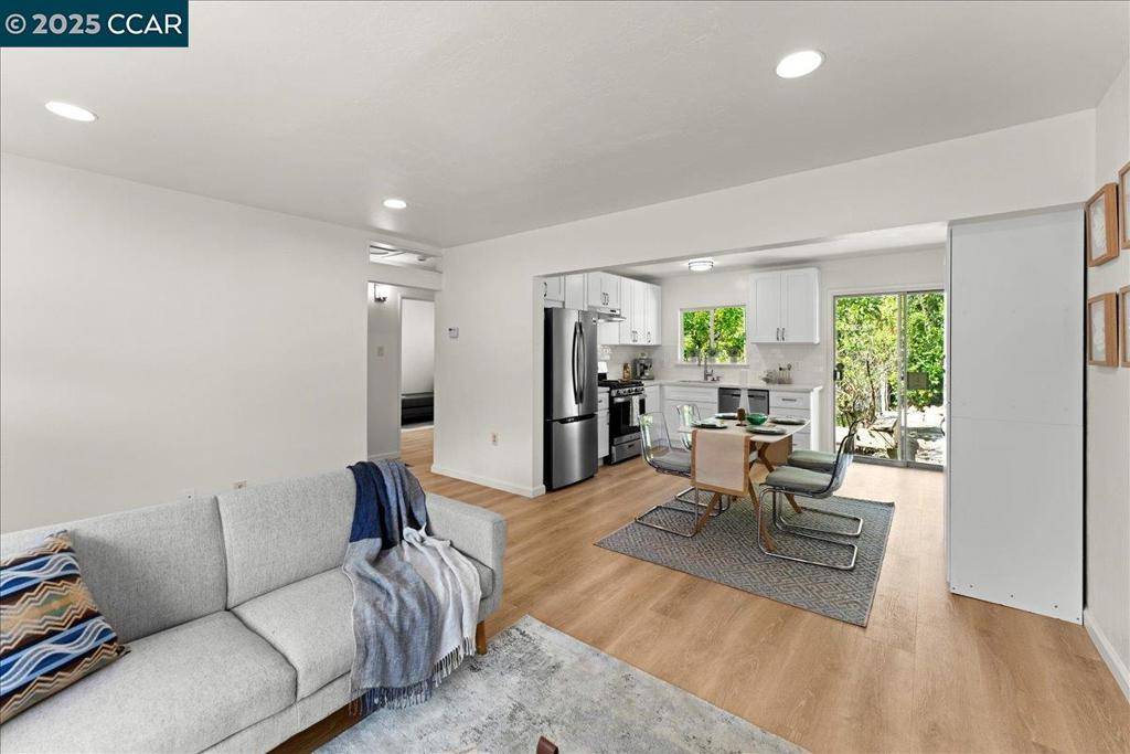 Oakland, CA 94611,6615 Evergreen Ave