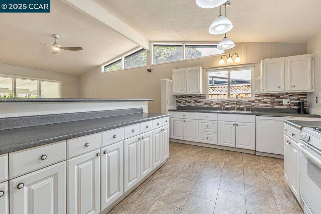 Concord, CA 94519,2109 Roskelley Dr