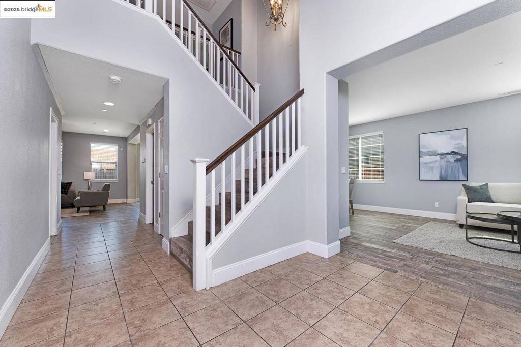 Oakley, CA 94561,1604 Coventry Dr