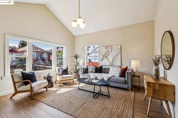 2922 Linden St, Oakland, CA 94608