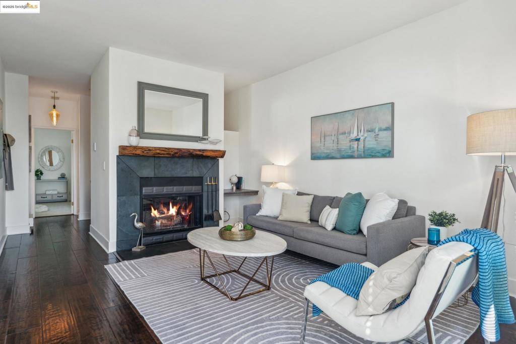 Richmond, CA 94804,151 Lakeshore Ct