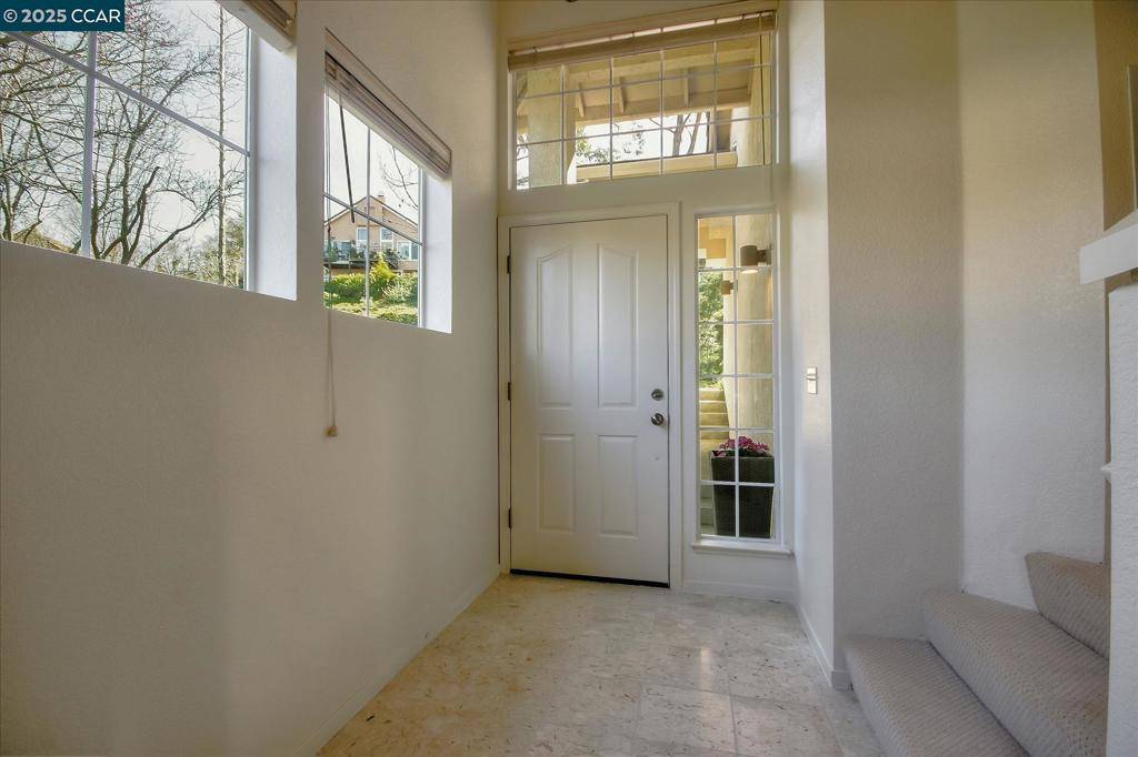 San Ramon, CA 94582,5070 E Lakeshore Drive