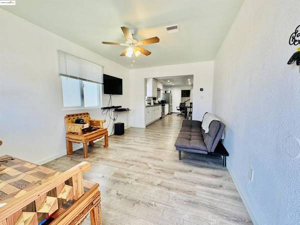 Oakland, CA 94621,1344 64Th Ave