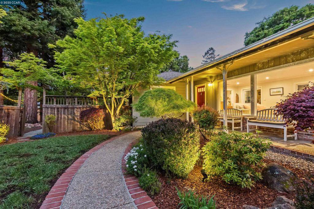 Orinda, CA 94563,44 Lost Valley Dr