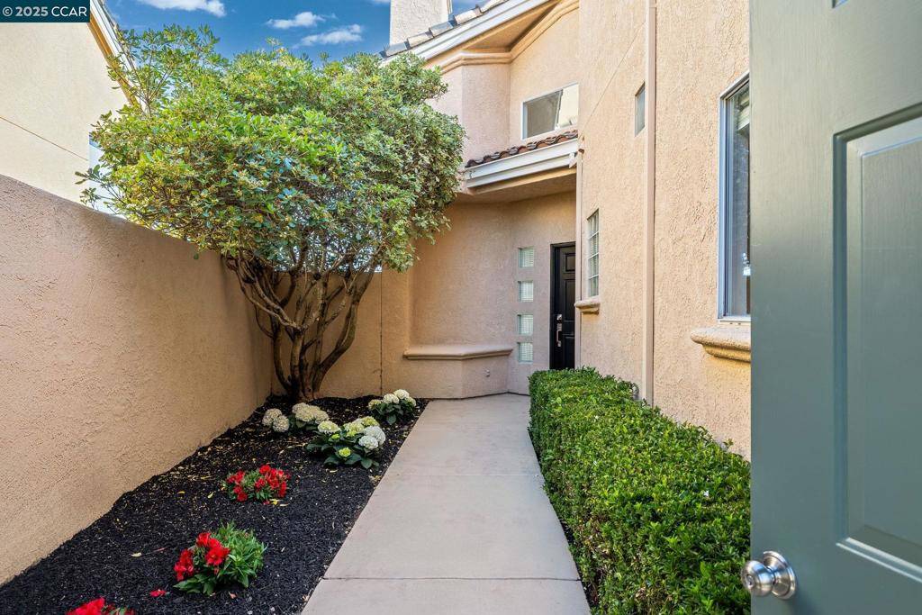 San Ramon, CA 94582,122 Cortona Dr