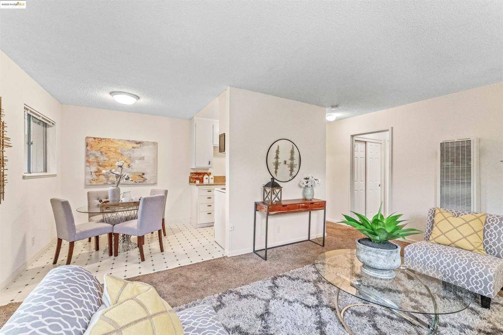 Piedmont, CA 94611,389 Somerset Rd