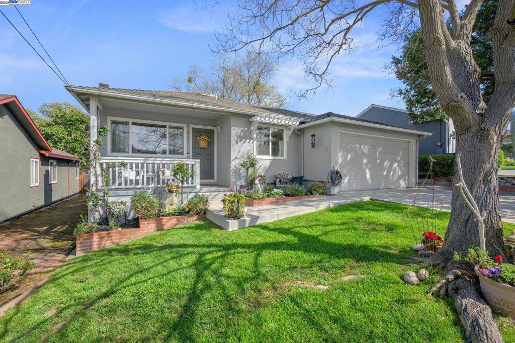 Pleasanton, CA 94566,330 Amador Ct