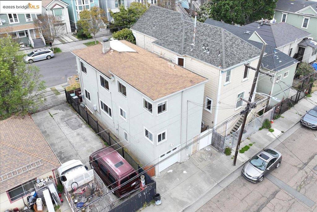Oakland, CA 94607,1735 8th St