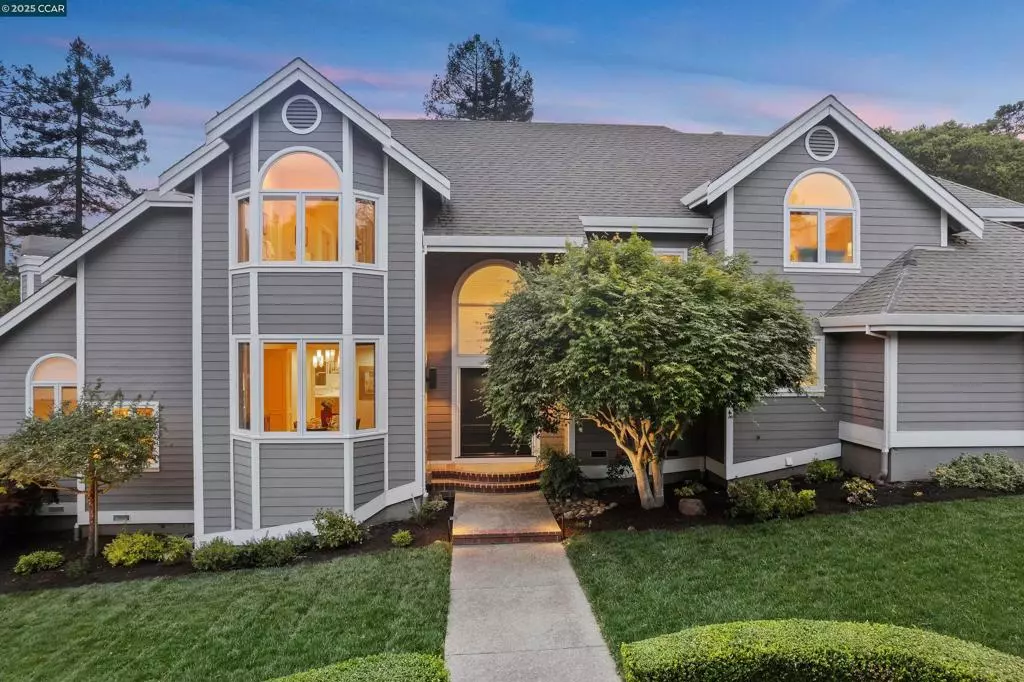 Orinda, CA 94563,5 Pine Tree Ln