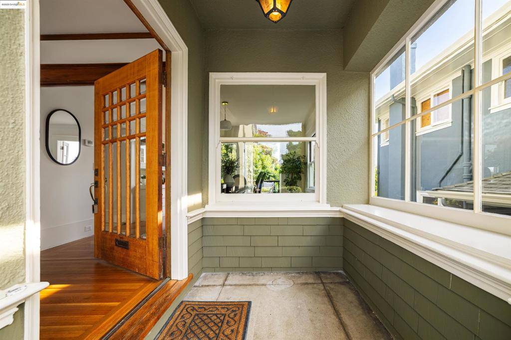 Piedmont, CA 94610,1036 Annerley Rd