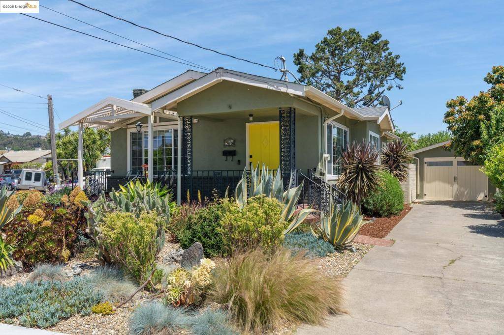 584 E Merle Ct, San Leandro, CA 94577