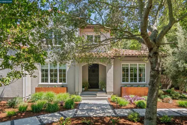Orinda, CA 94563,31 Sandy Ct