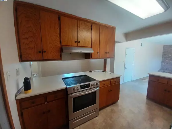 Fremont, CA 94536,4403 Burke Way