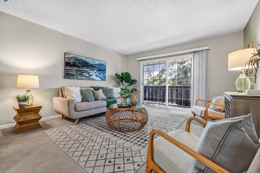 7323 Starward Dr #15, Dublin, CA 94568