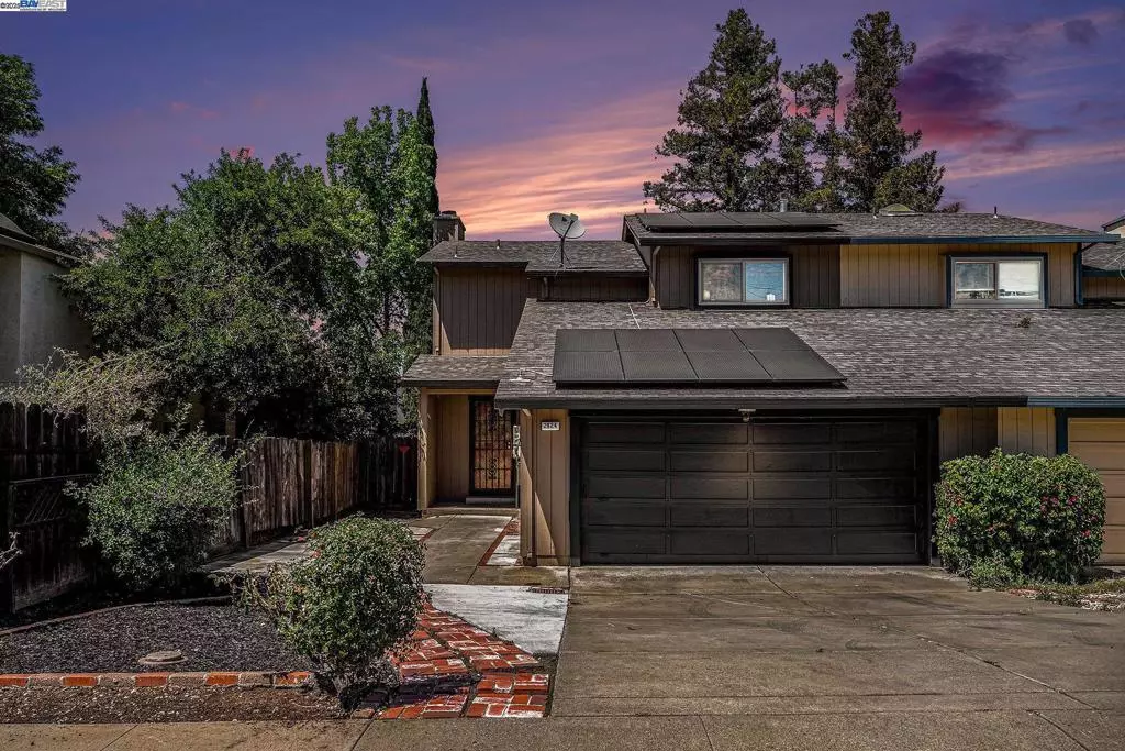 Antioch, CA 94509,2824 Countrywood Drive