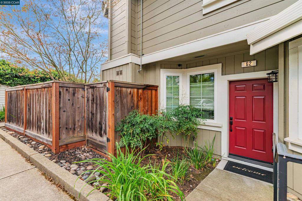 62 Danville Oak Pl, Danville, CA 94526