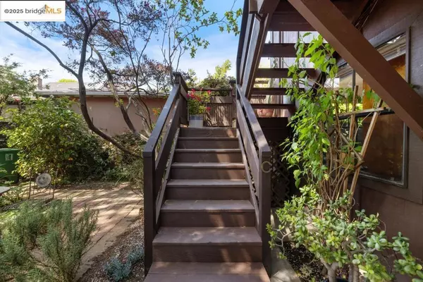 Berkeley, CA 94705,2915 Benvenue Ave #APT C