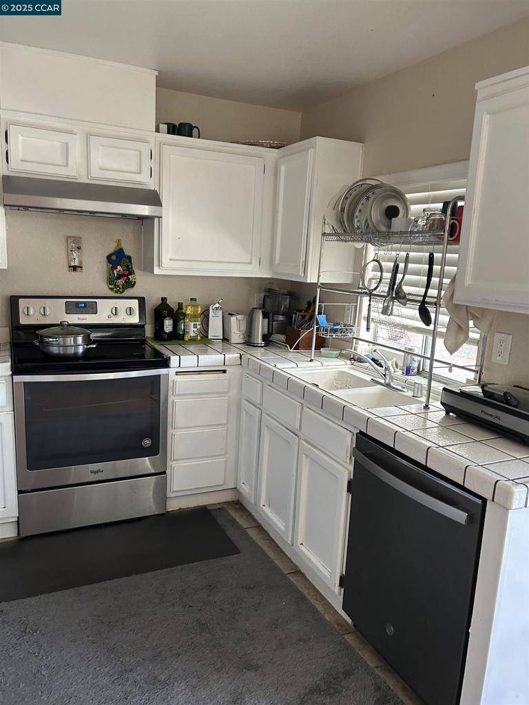 Pittsburg, CA 94565,2035 2035 Seward Dr