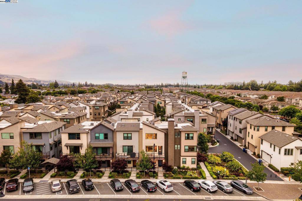 Hayward, CA 94541,203 Burbank St