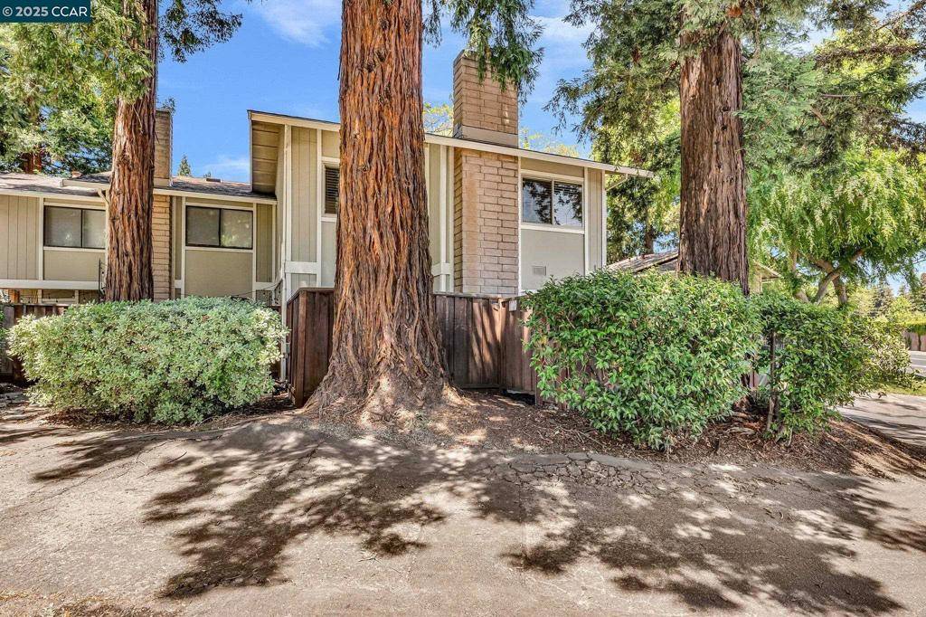 1081 San Ramon Valley Blvd, Danville, CA 94526