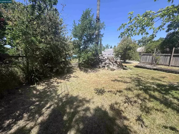 Pleasant Hill, CA 94523,245 Gregory Ln