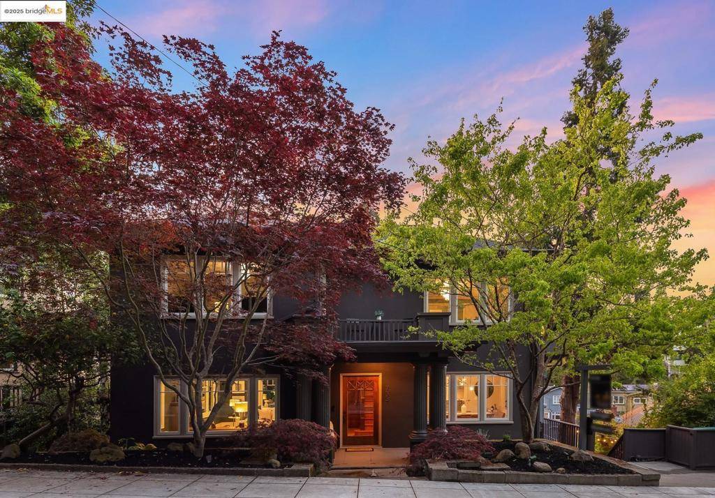 733 Carlston Ave., Oakland, CA 94610