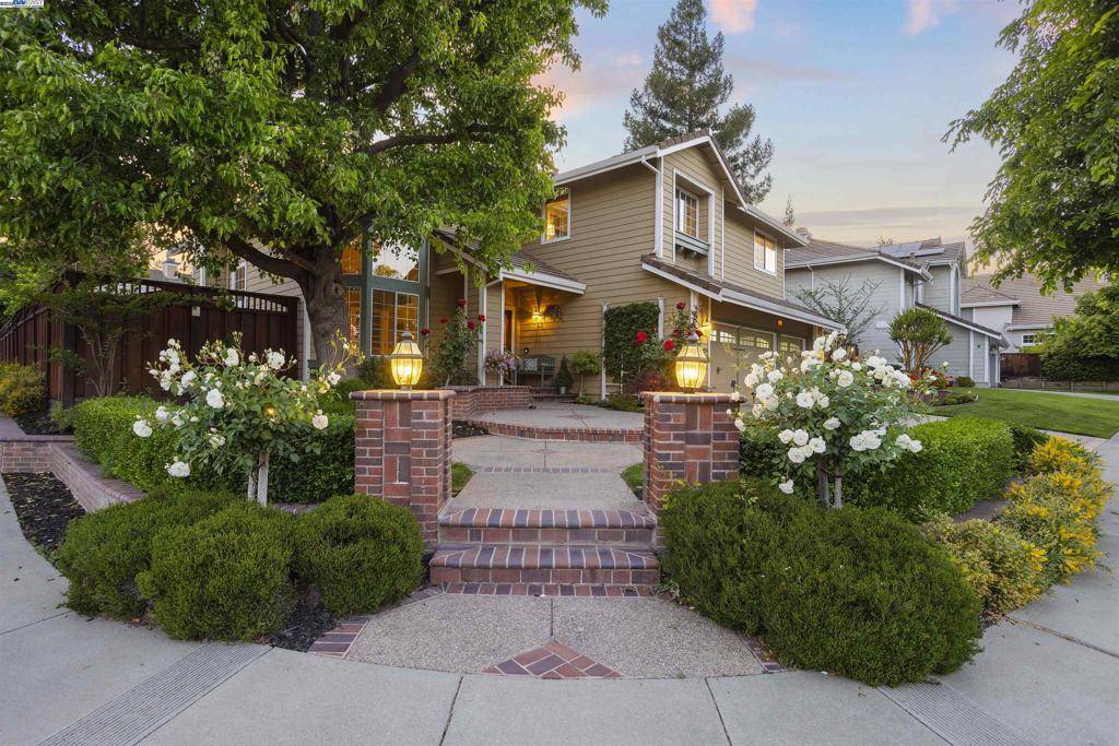 Livermore, CA 94551-8287,304 AVONDALE LANE