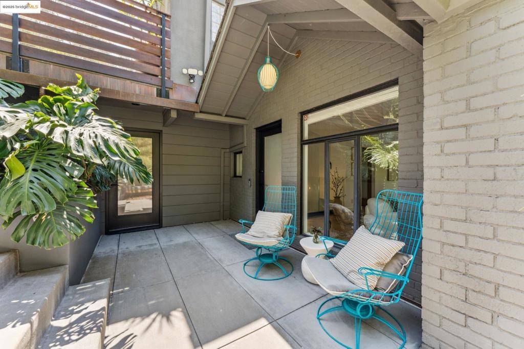 6353 Westover Drive, Oakland, CA 94611