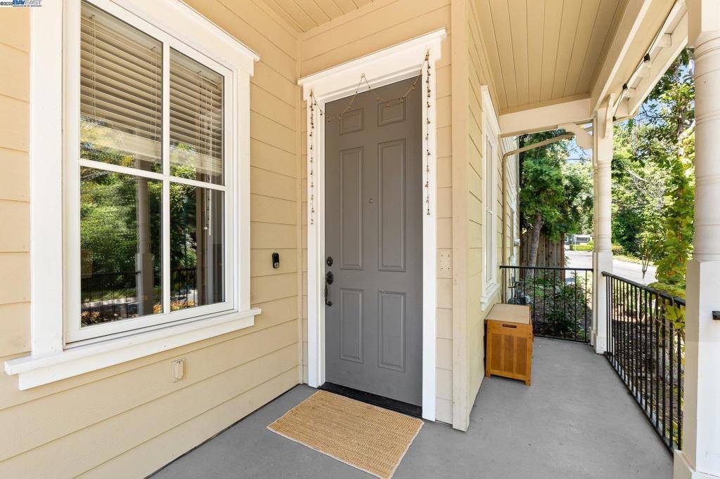 Los Gatos, CA 95030,100 Boyer Ln