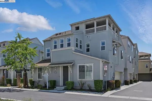 8526 Jetty Way, Newark, CA 94560