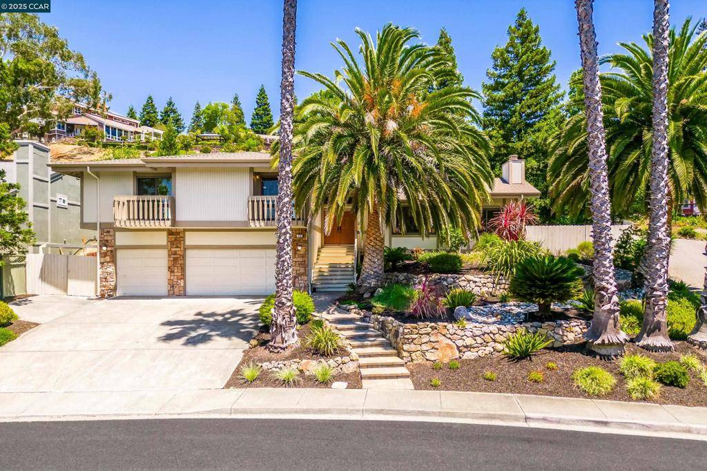 220 Devonshire Ct, Pleasant Hill, CA 94523