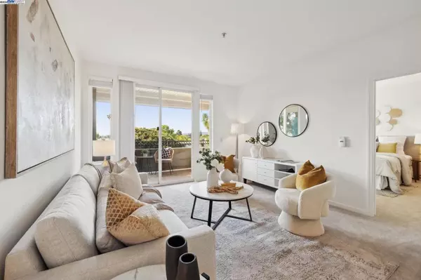 San Mateo, CA 94401,401 S Norfolk St #305