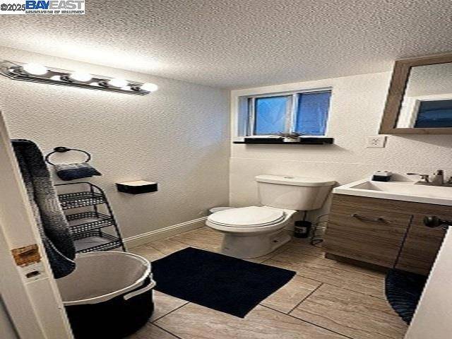 San Leandro, CA 94578,1511 Green CT