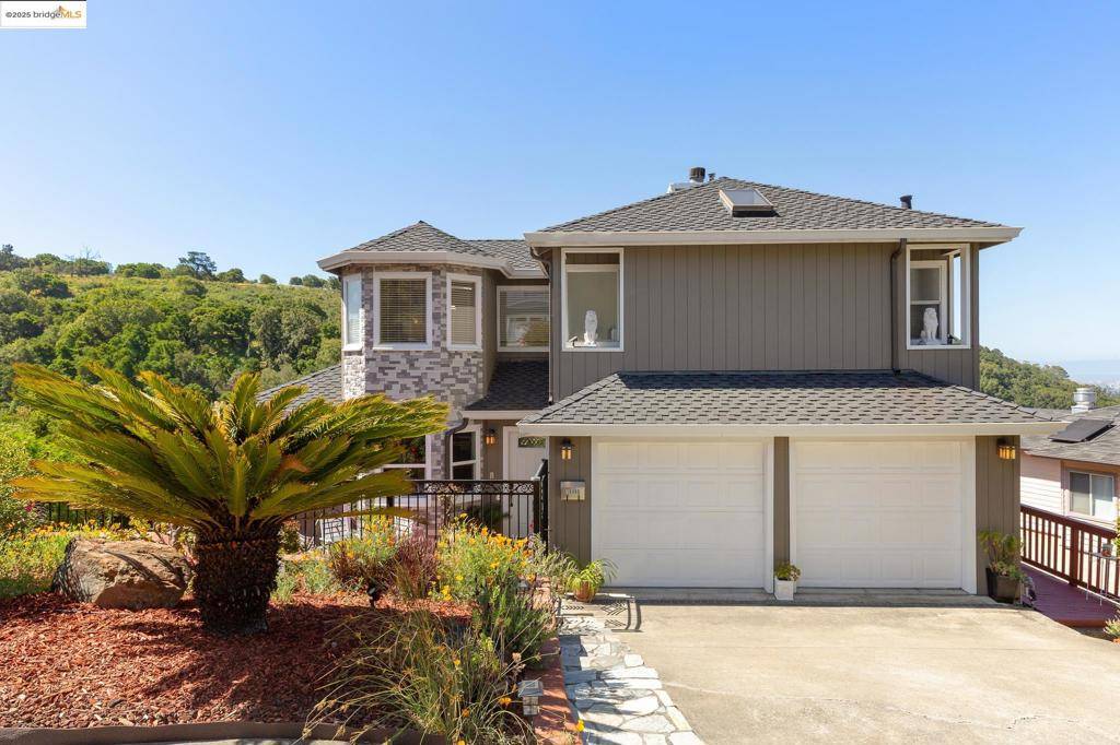 Oakland, CA 94605,10353 Royal Oak Rd