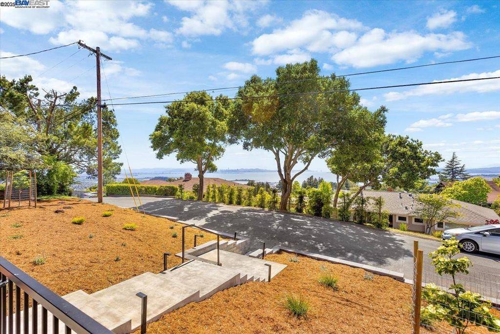 El Cerrito, CA 94530,8556 Betty Ln
