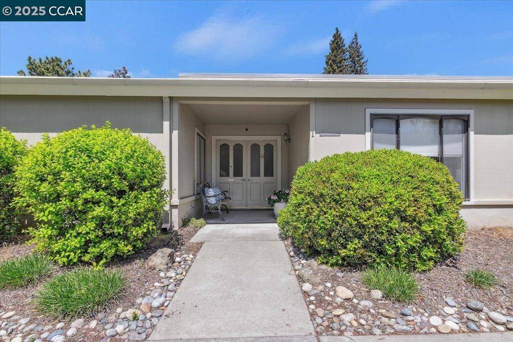 Walnut Creek, CA 94595,3201 Golden Rain Rd #1