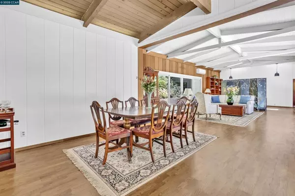 Orinda, CA 94563,18 Van Tassel Ln