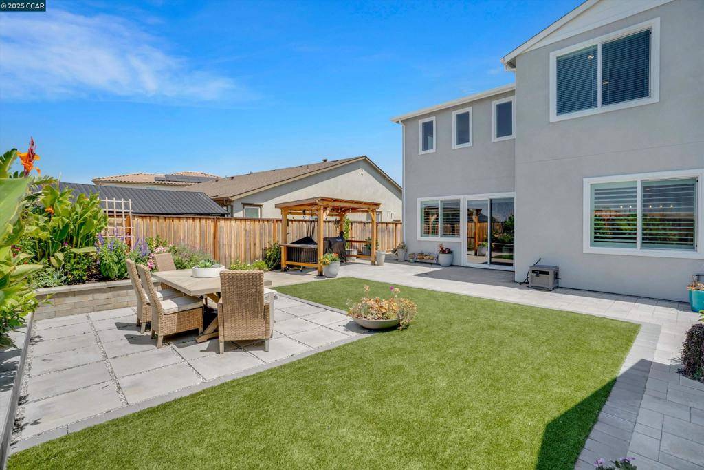 5508 Woodbine Way, Antioch, CA 94531