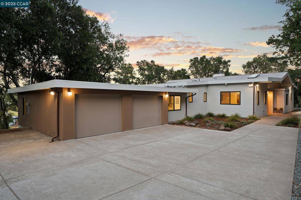Orinda, CA 94563,233 Melody Ln