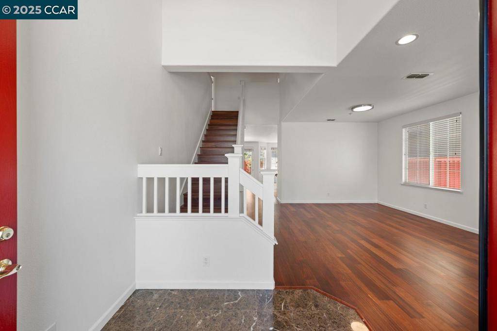 Union City, CA 94587-5482,35970 Green Street