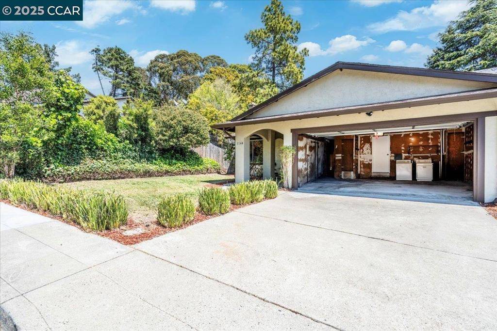 Richmond, CA 94803,1144 Parkridge Dr