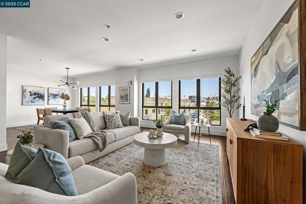 438 W Grand Ave #410, Oakland, CA 94612
